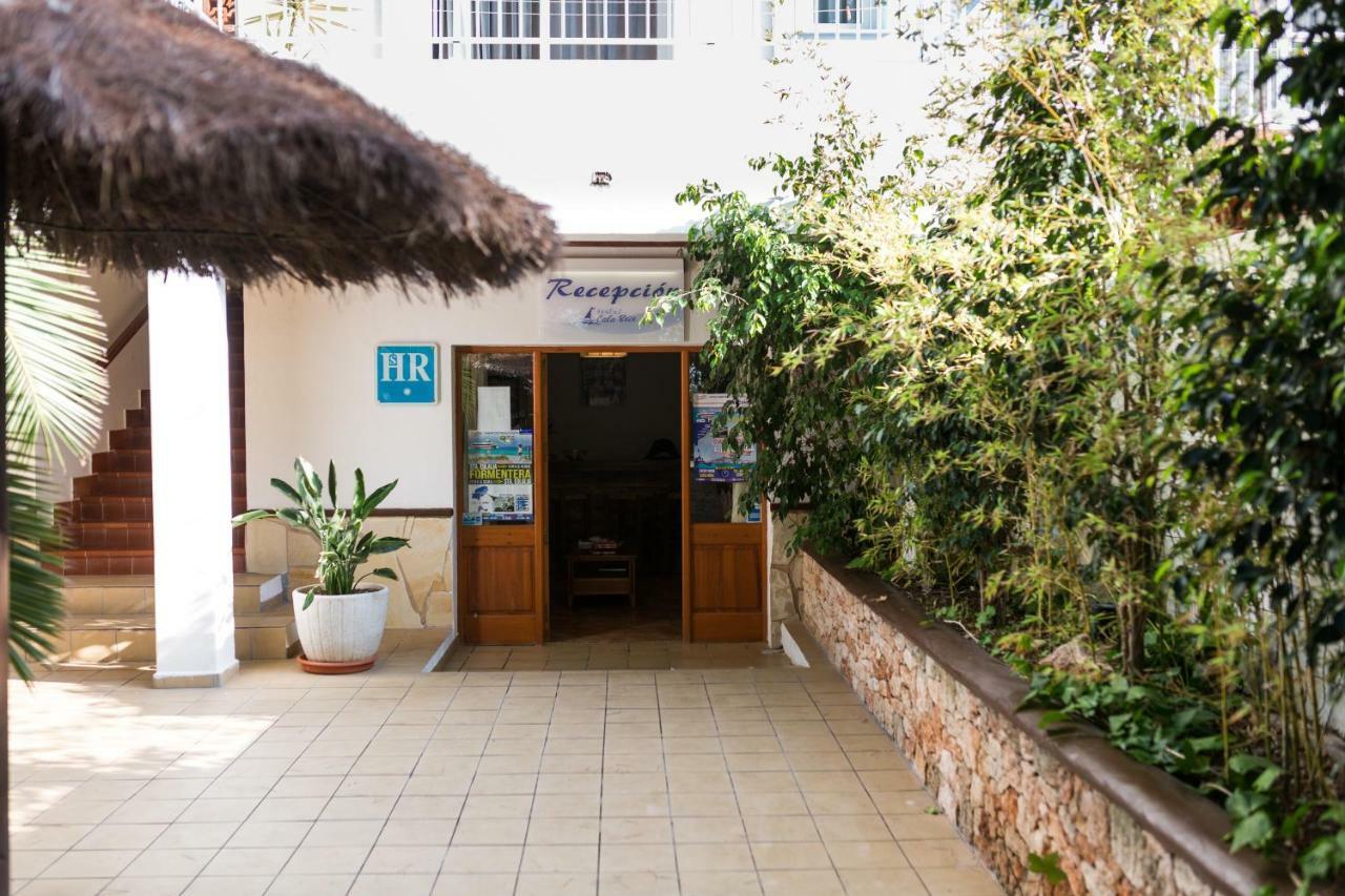 Hostal Cala Boix Es Cana Esterno foto