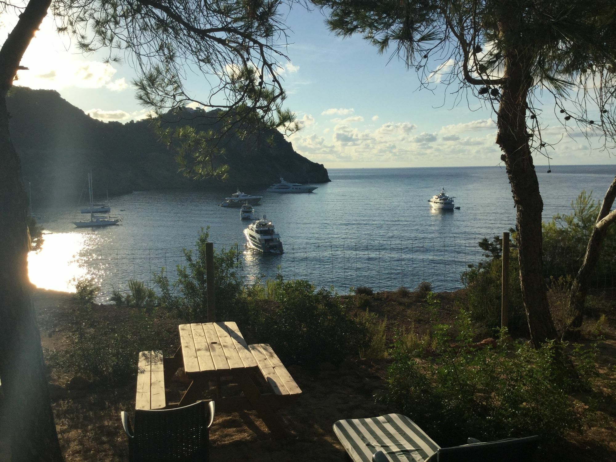 Hostal Cala Boix Es Cana Esterno foto