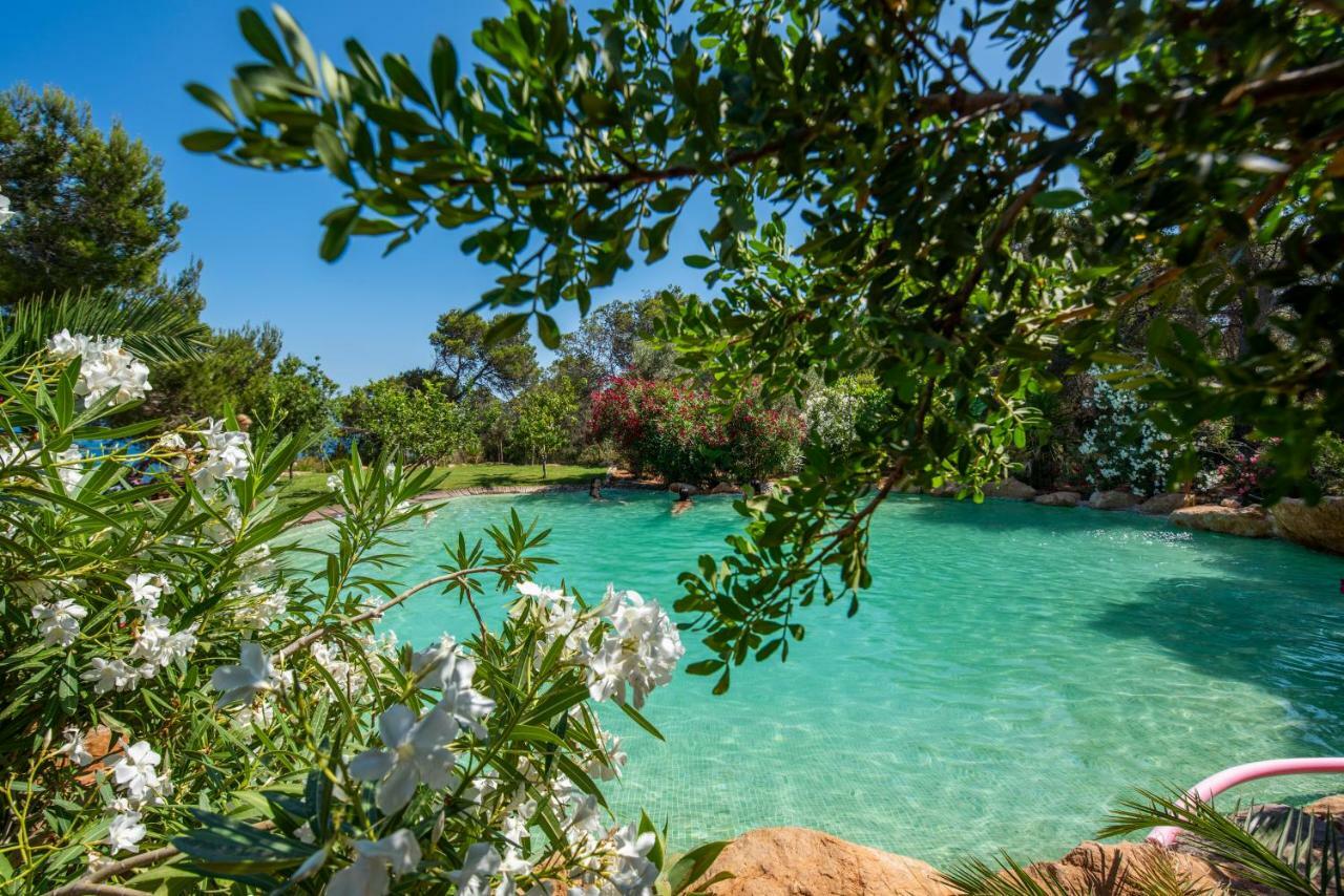 Hostal Cala Boix Es Cana Esterno foto